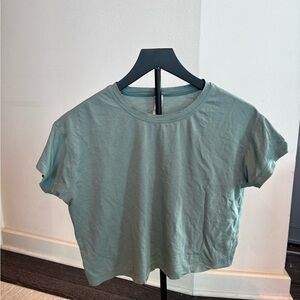 lululemon athletica Cates Tee Size 2 Tidewater Teal